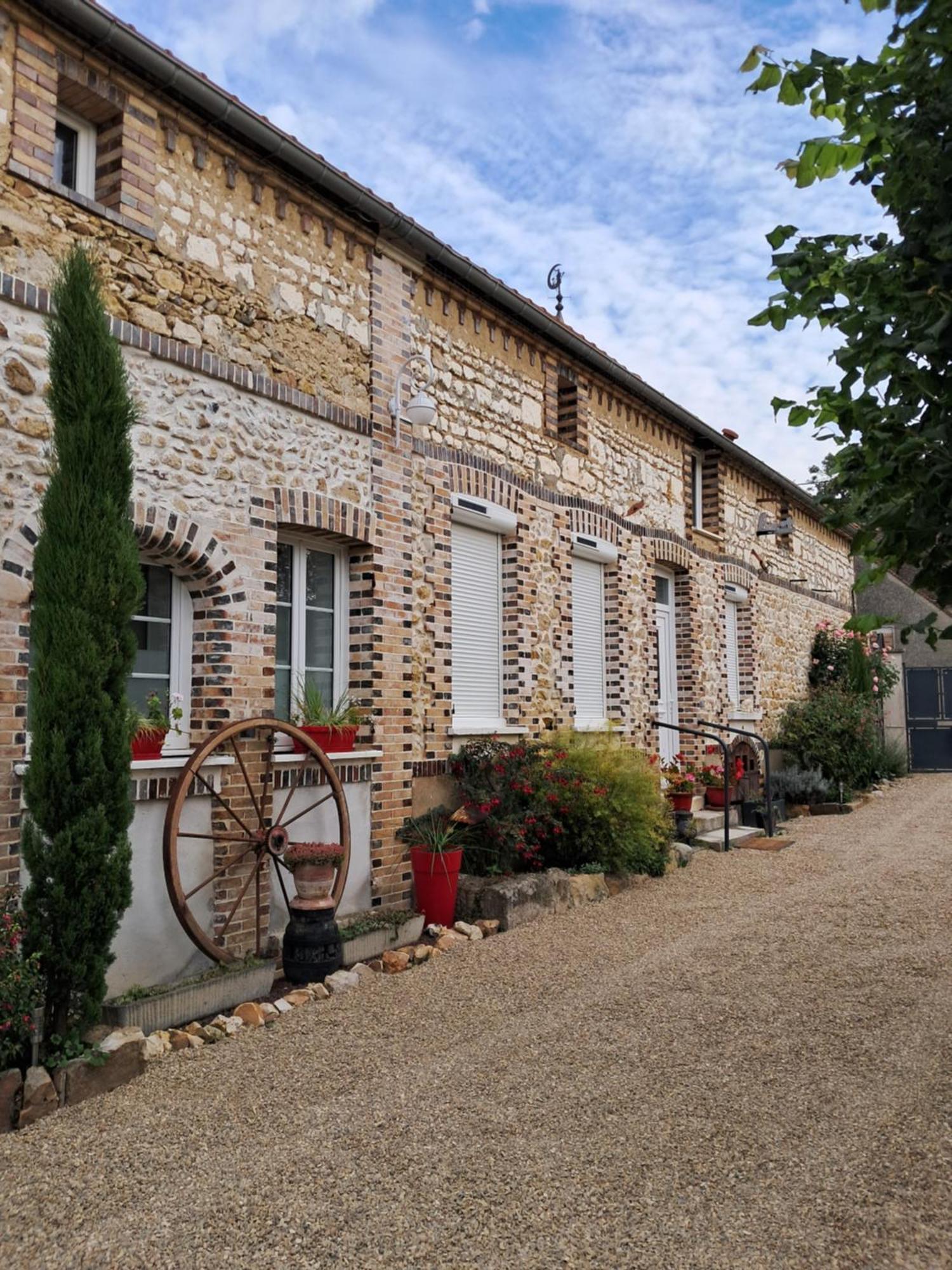 Maison Longere Les Camelias Vinneuf エクステリア 写真